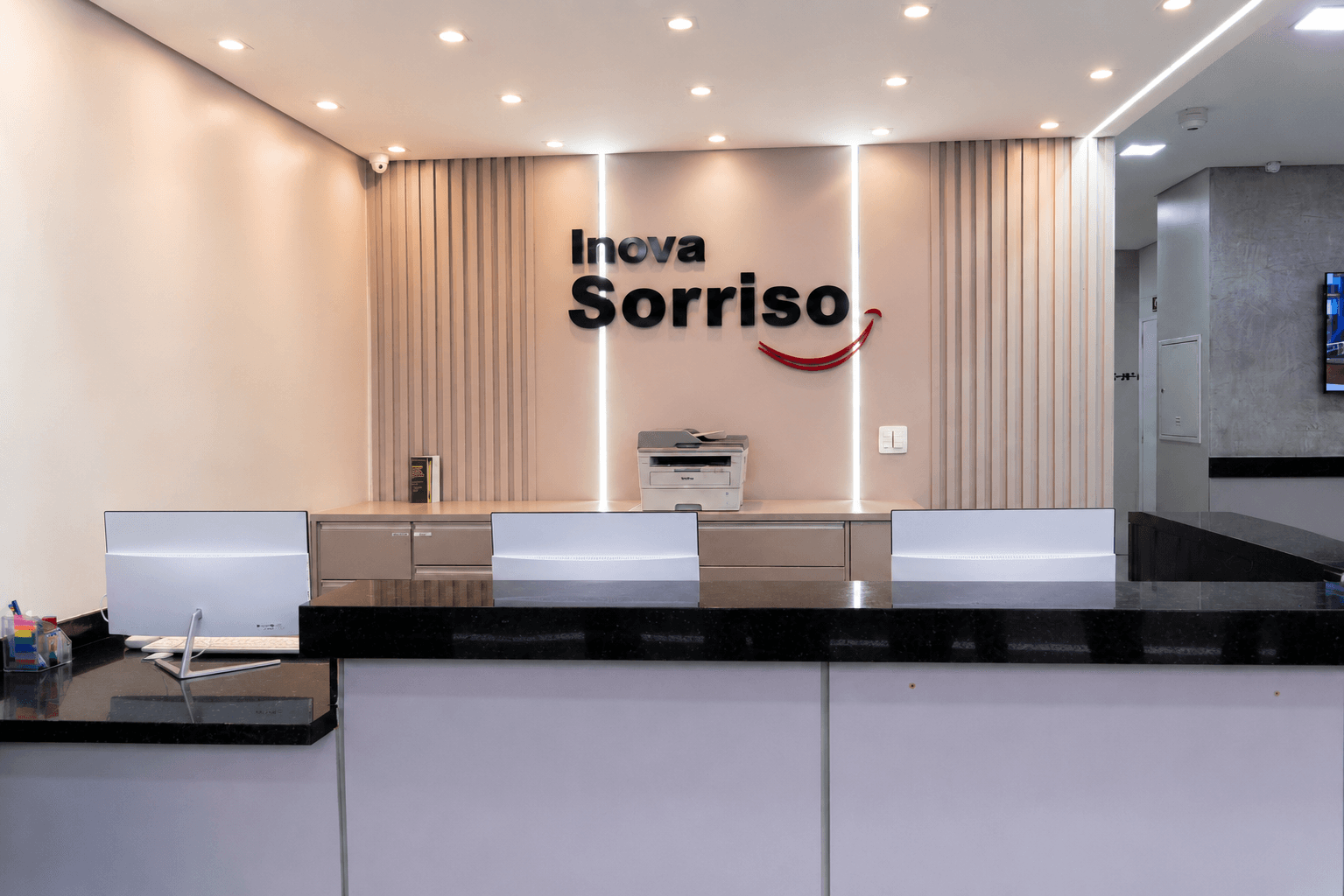 Seu sorriso, nosso compromisso — clinica odontologica